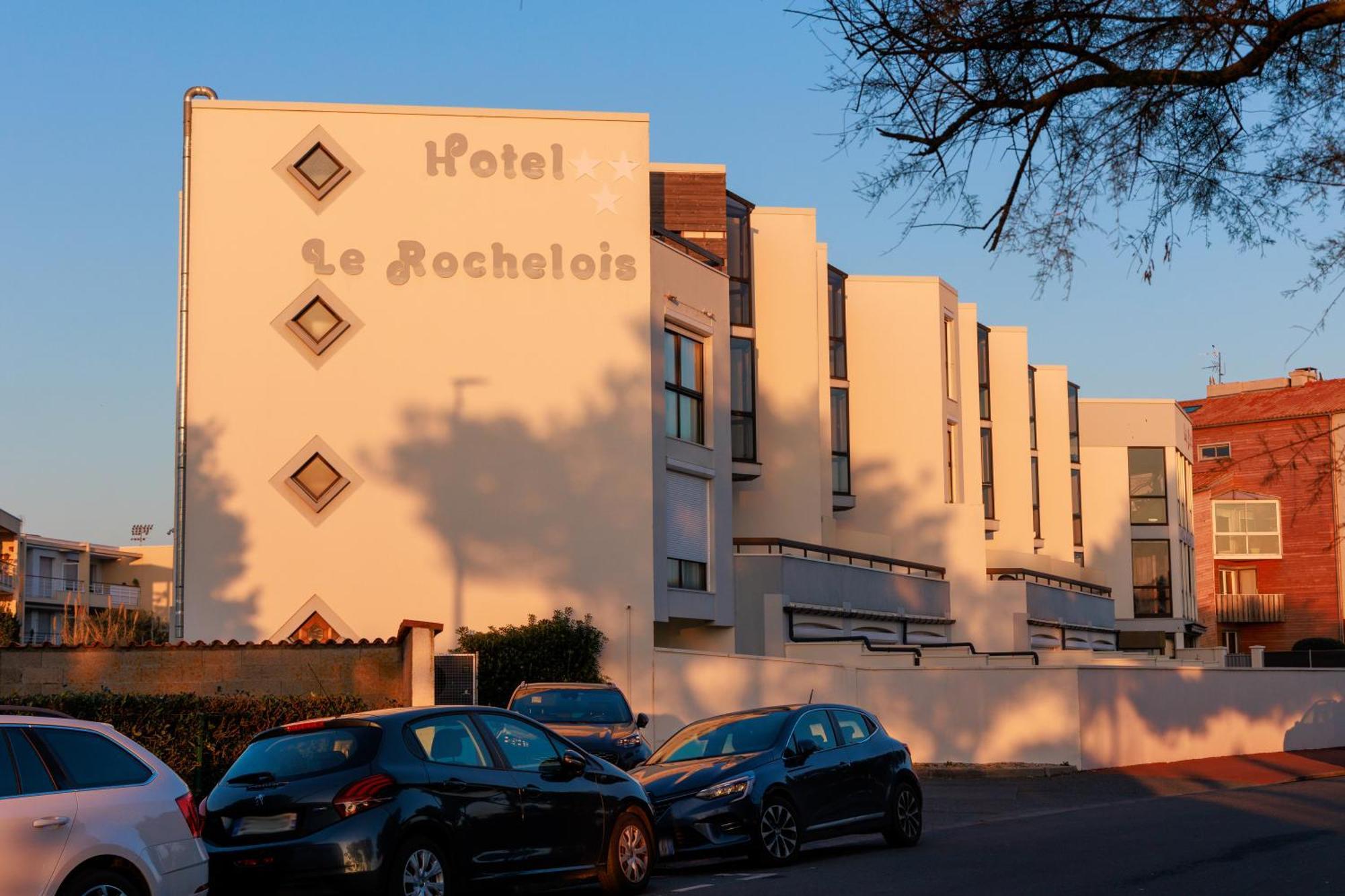 Logis Hotel Le Rochelois ลาโรแชล ภายนอก รูปภาพ